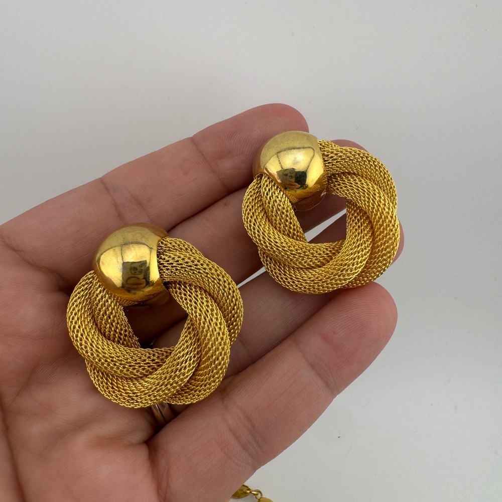 Avon Vintage Rope style Elegant Gold‎ Tone Braided Jewelry Set Clip on Earrings - Picture 8 of 8
